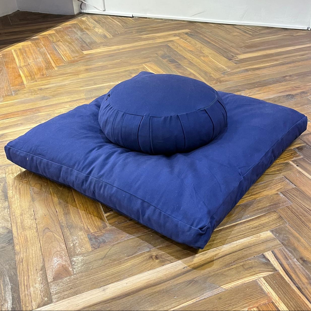 YR Meditation Cushion Set