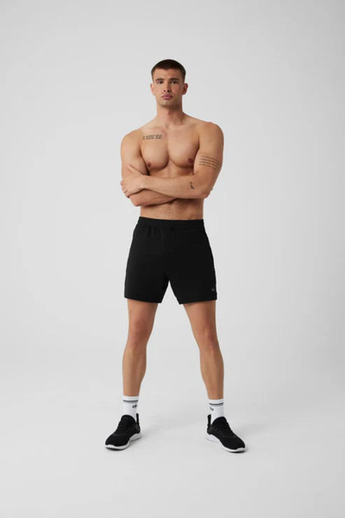 Alo Yoga MEDIUM 7'' Conquer React Performance Short - Black