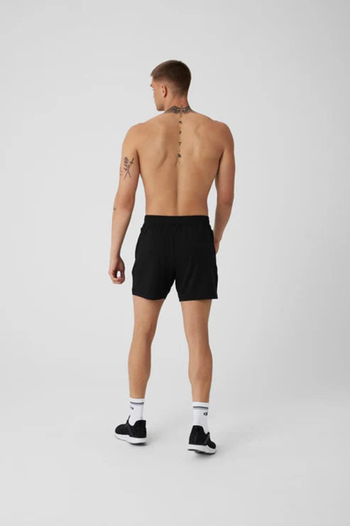 Alo Yoga MEDIUM 7'' Conquer React Performance Short - Black