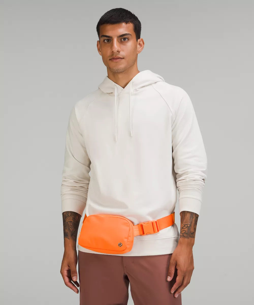 Lululemon Everywhere Belt Bag 1L