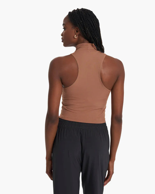 Vuori XS Cove Funnel Neck Tank - Cafe