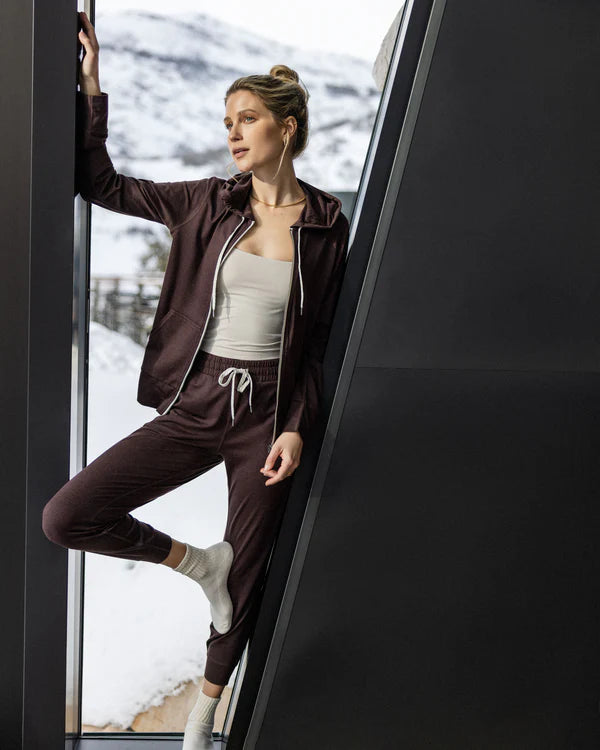 Vuori XS Halo Performance Hoodie - Mahogany Heather