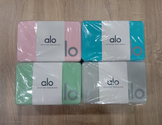 Blok Yoga Penyemangat Alo Yoga - Aqua Cerah/Perak