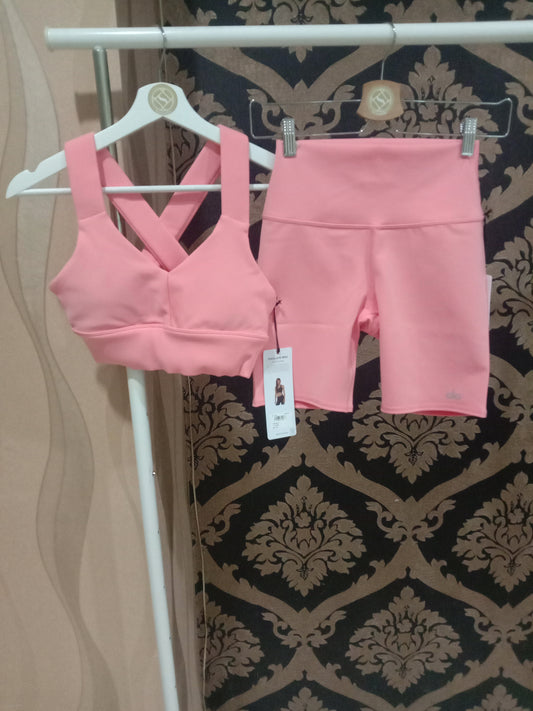 Alo Yoga 7" High-Waist Biker Short - Strawberry Lemonade