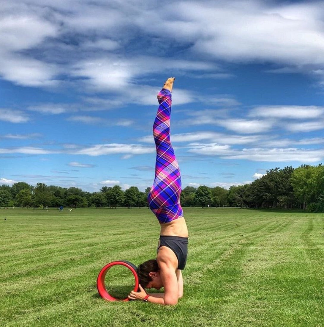 K-Deer XS Textured Plaid 7/8 Sneaker Length Legging - Flex