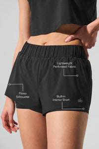 Alo Yoga Sport Star Short
