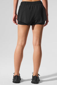 Alo Yoga Sport Star Short