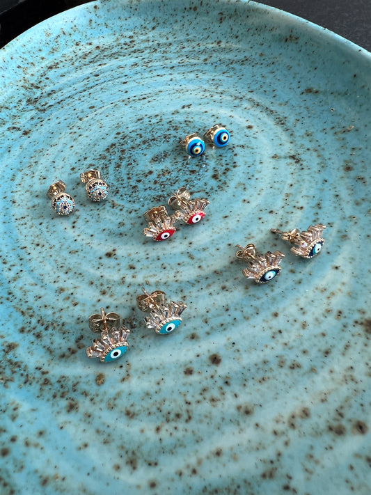 Lihat Tidak Ada Anting Kancing Emas Mata Jahat Turki yang Jahat oleh Yoga Republik