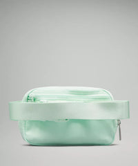 Lululemon Everywhere Belt Bag 1L