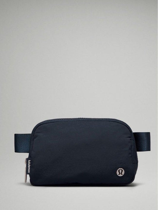 Tas Bucket Selempang Utilitas Alo Yoga - Hitam