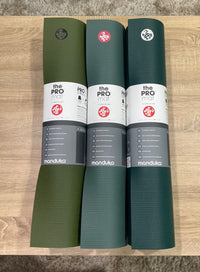 Manduka Pro 71" Yoga Mat 6mm - Bumi