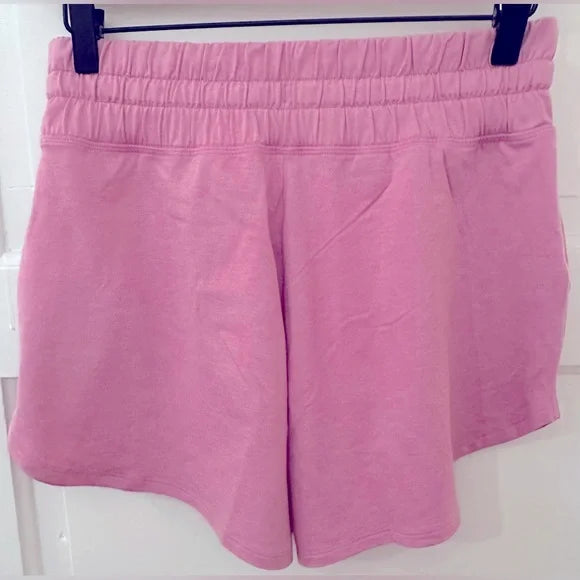 Vuori SMALL Halo Performance Short - Azalea Pink Heather