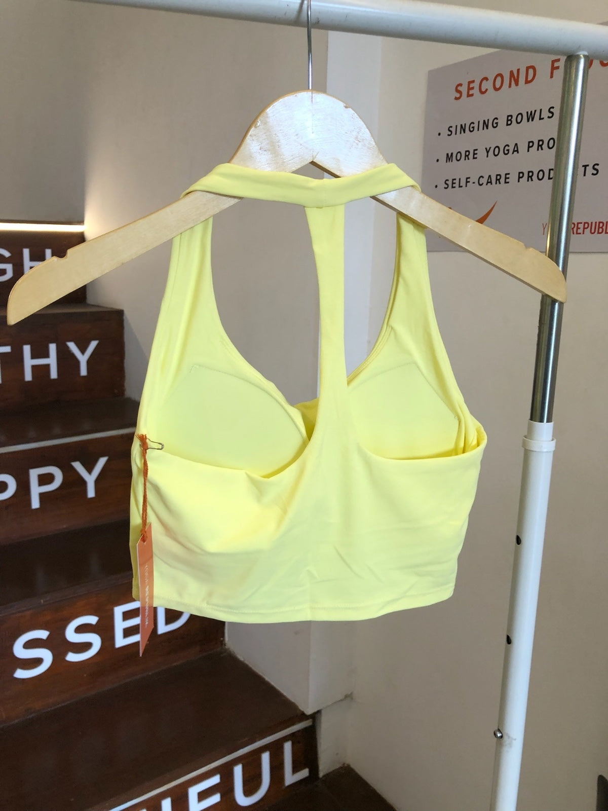 Rok Tenis Aces KECIL Alo Yoga - Limun Stroberi