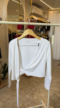 Alo Yoga XS Gather Lengan Panjang - Hitam