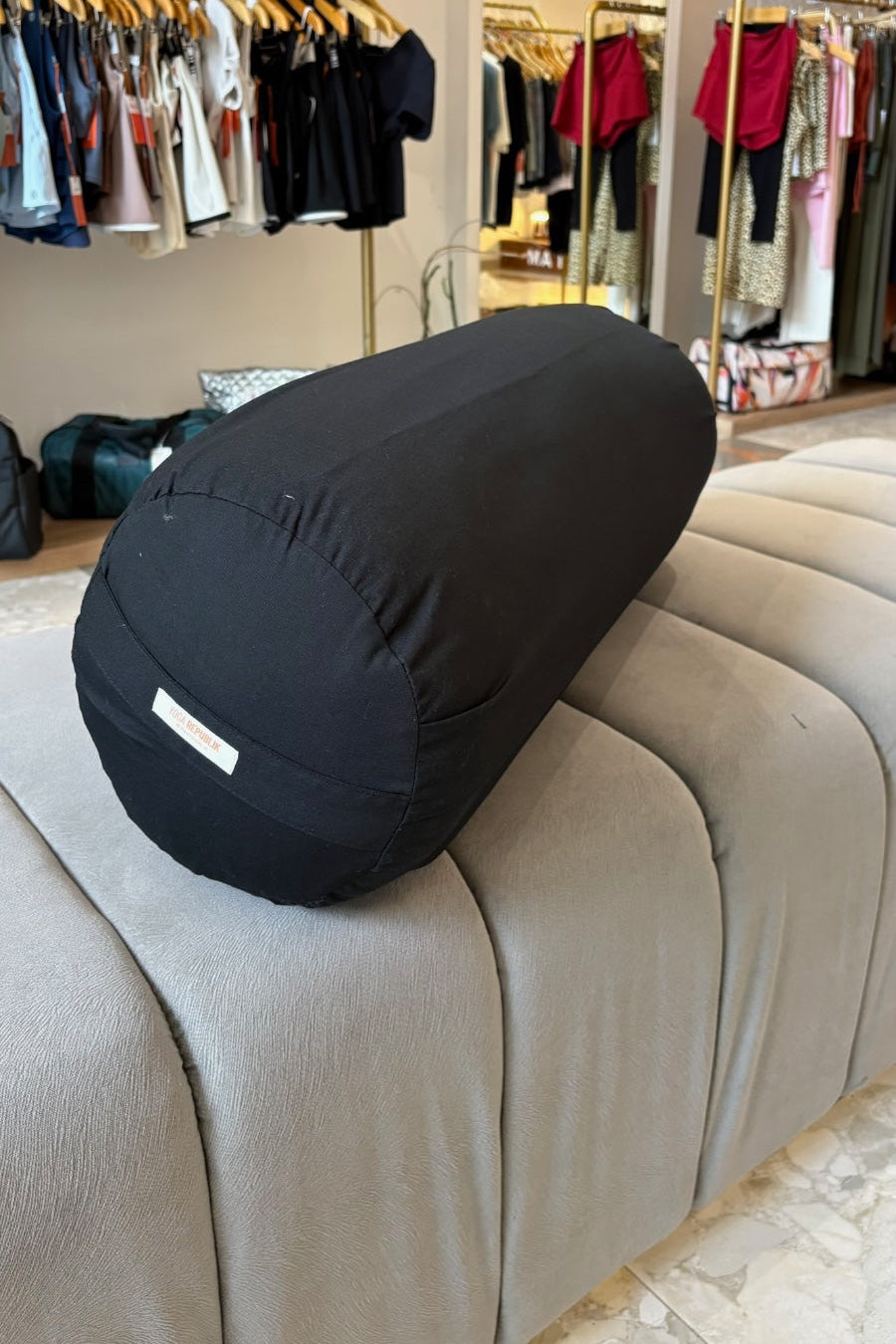 Guling Bulat Manduka Enlight™ - Tengah Malam