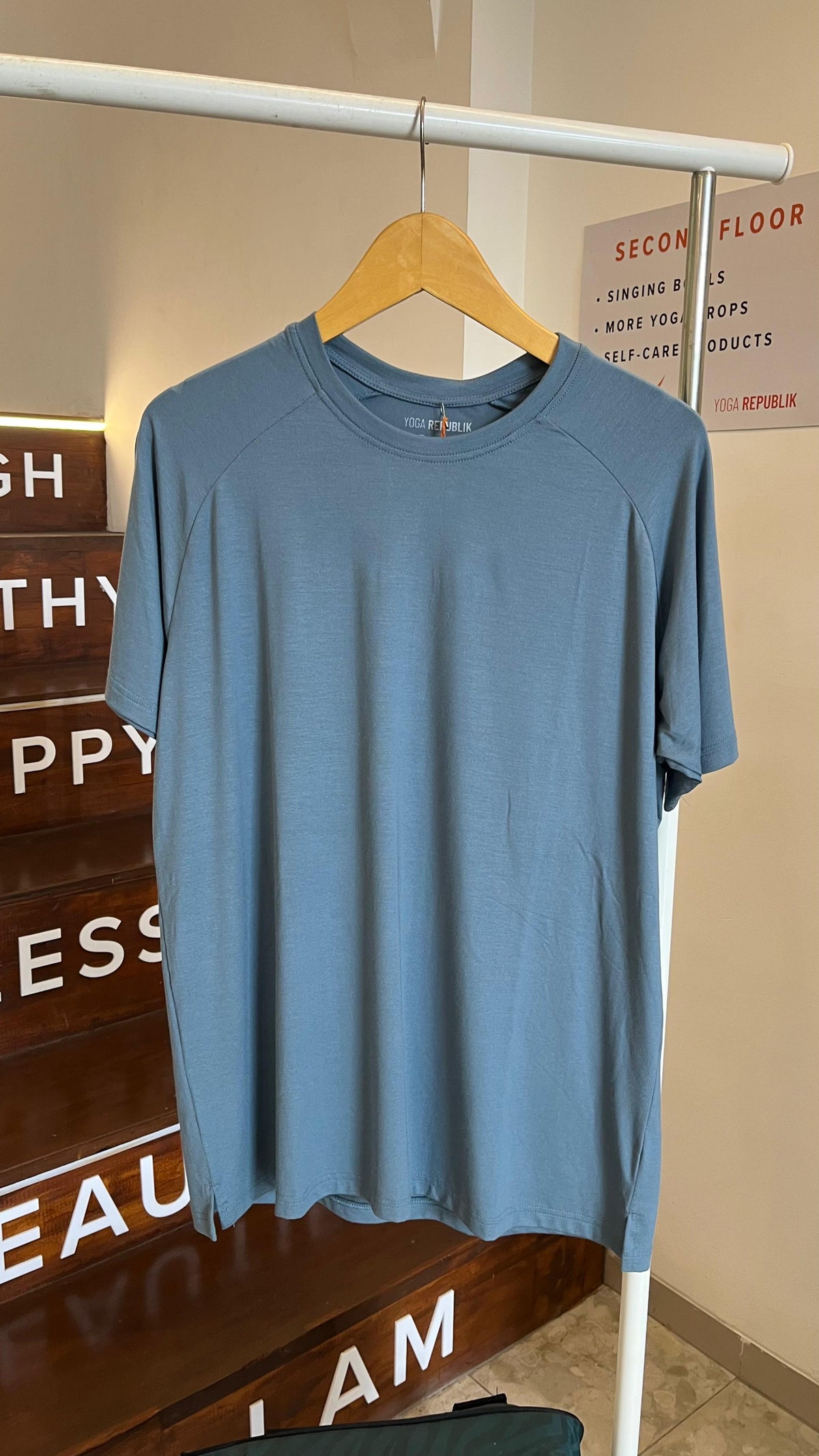 YR Men’s EcoVero T-shirt