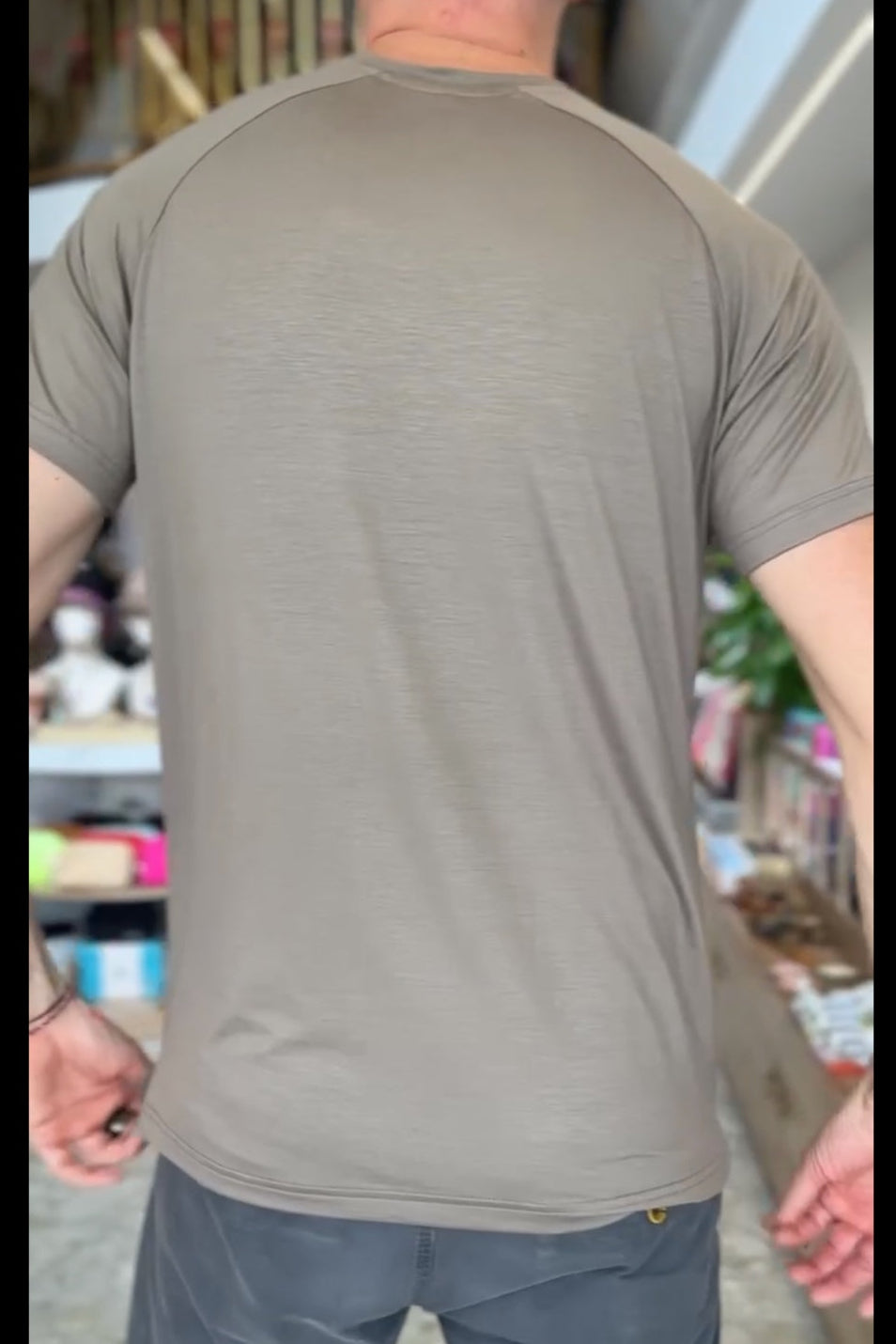 YR Men’s EcoVero T-shirt