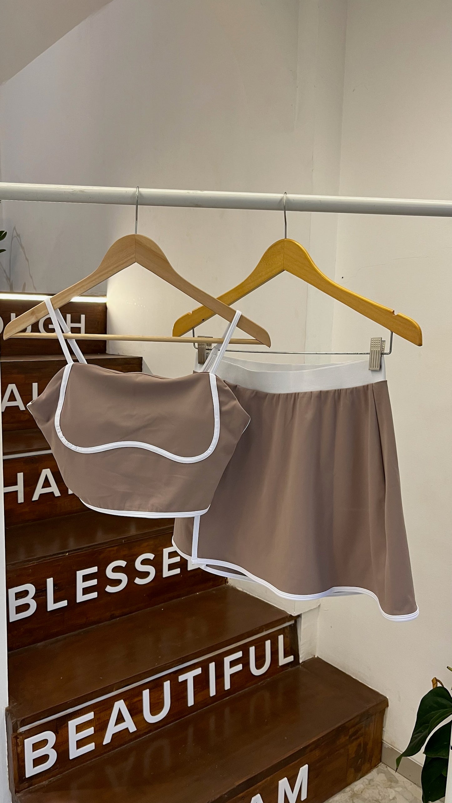 YR Sia Alo Tennis Set