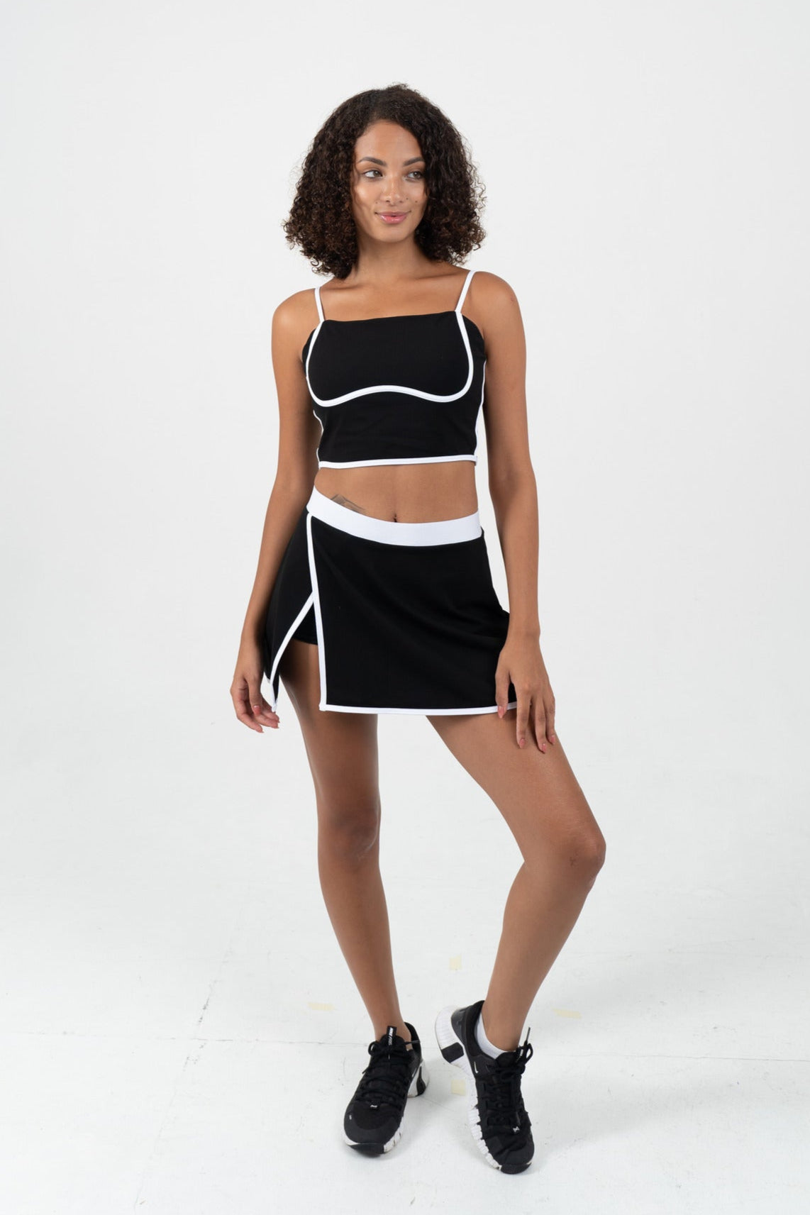 YR Sia Alo Tennis Set – Yoga Republik