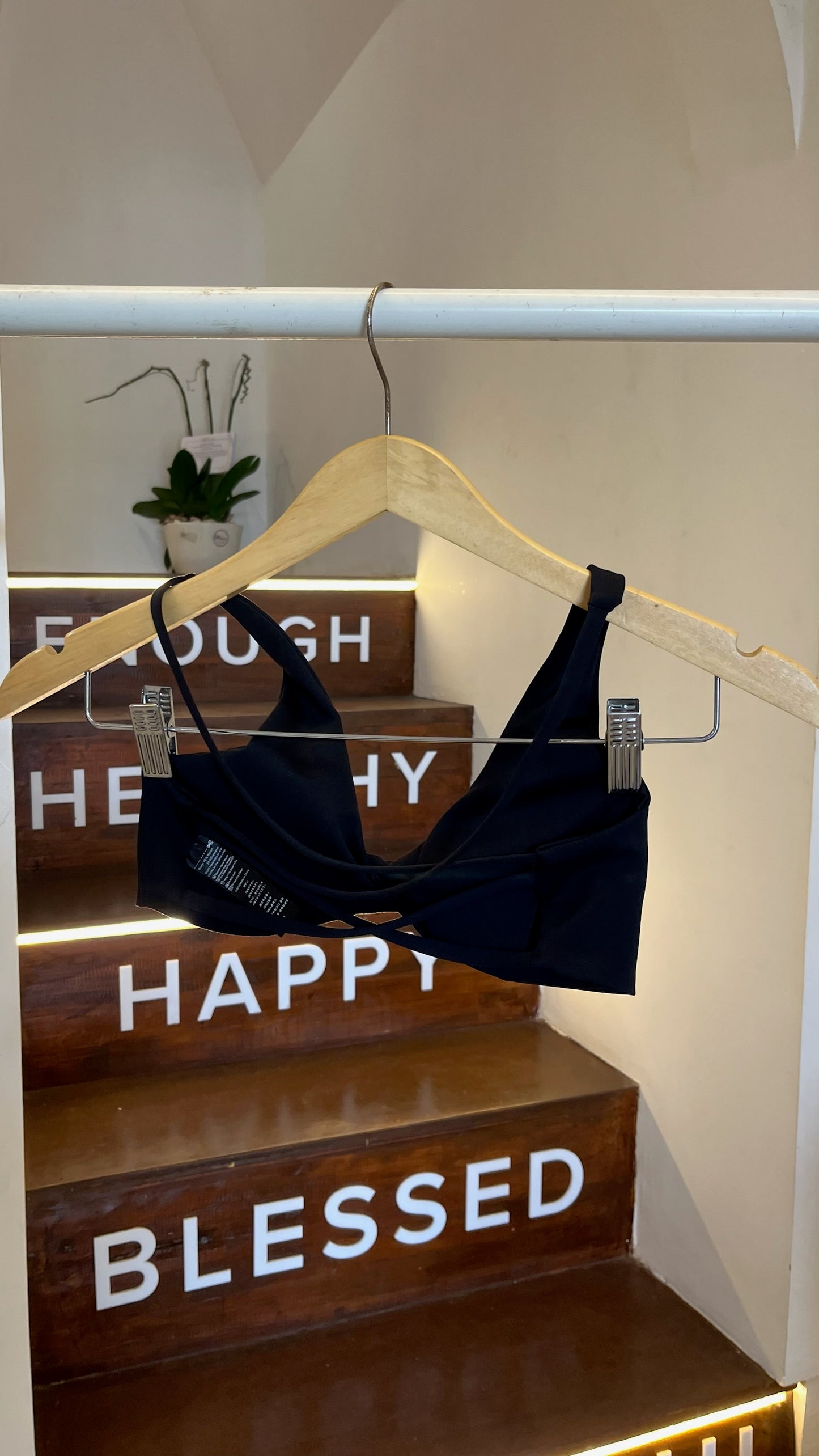 Rok Tenis Aces KECIL Alo Yoga - Limun Stroberi