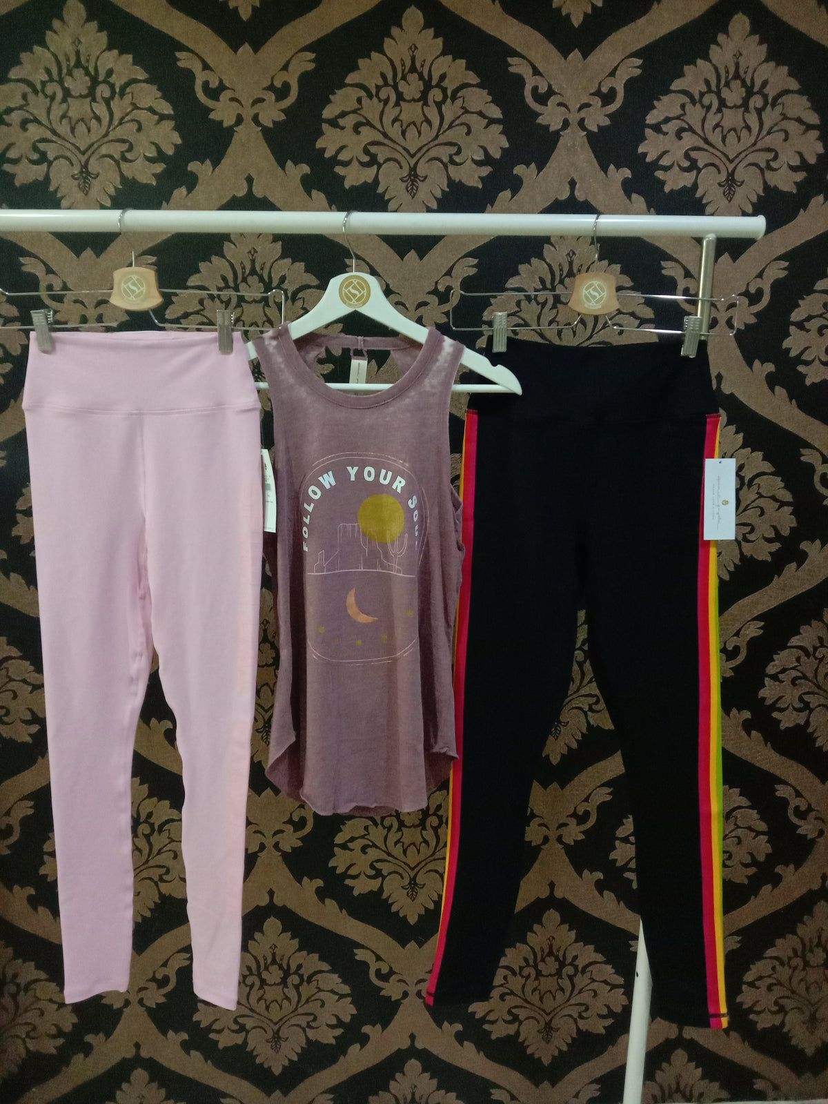 Spiritual Gangster MEDIUM Sg Varsity Essential Legging Pinggang Tinggi - Paradise Pink