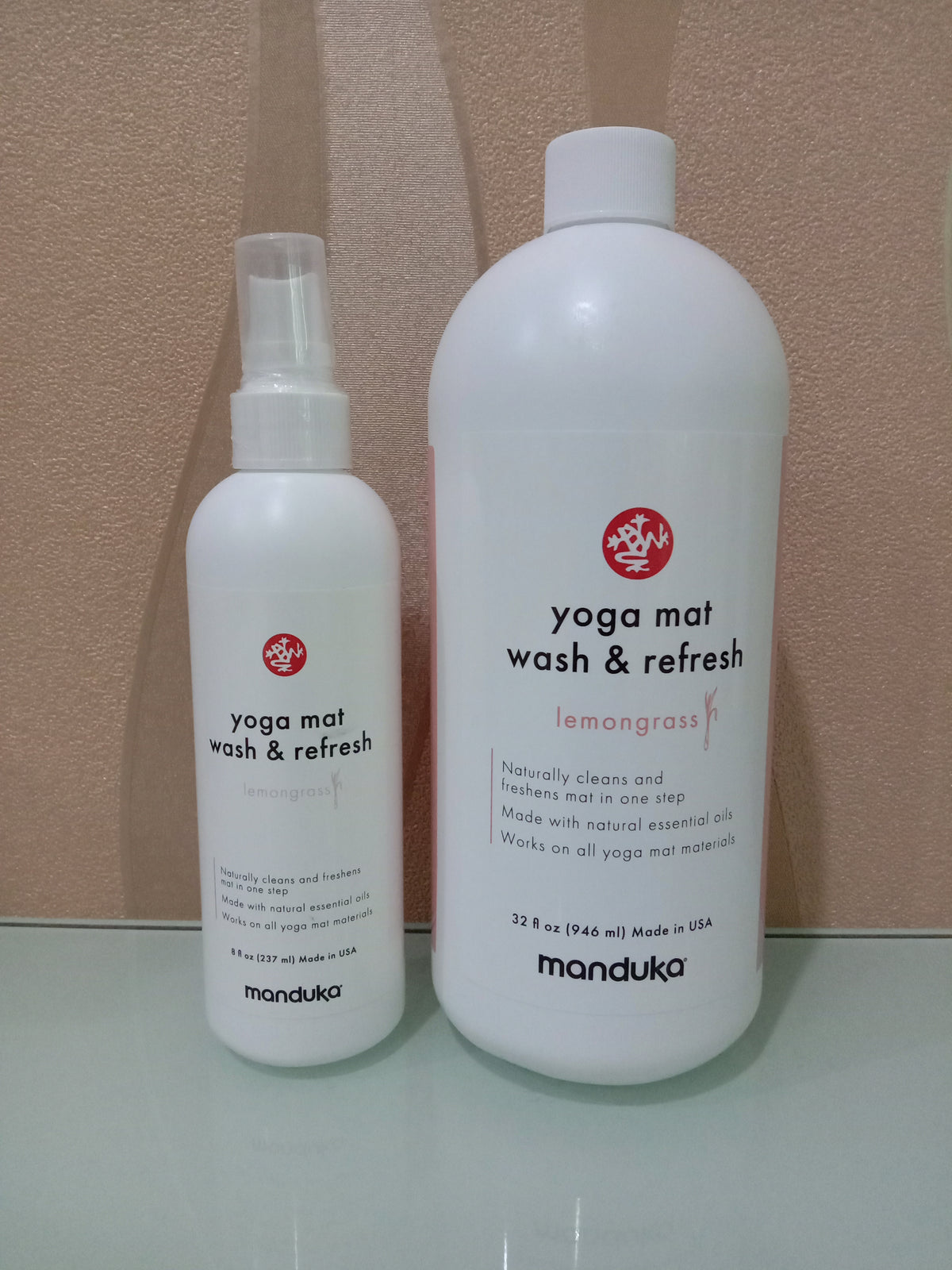 Spray Limpiador Natural Para Esterillas De Yoga Manduka - Con Aceites Esenciales, No Tóxico, Ideal Para Equipo De Fitness