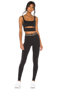 Alo Yoga Slit Bra - Black