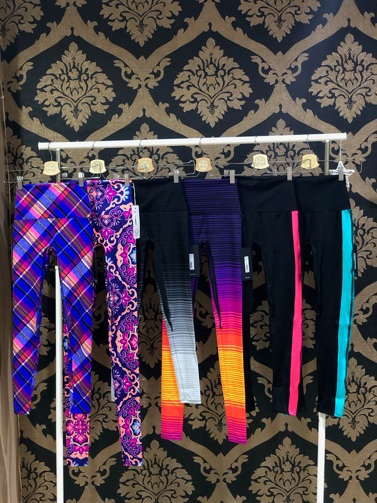 K-Deer XS Textured Plaid 7/8 Sneaker Length Legging - Flex